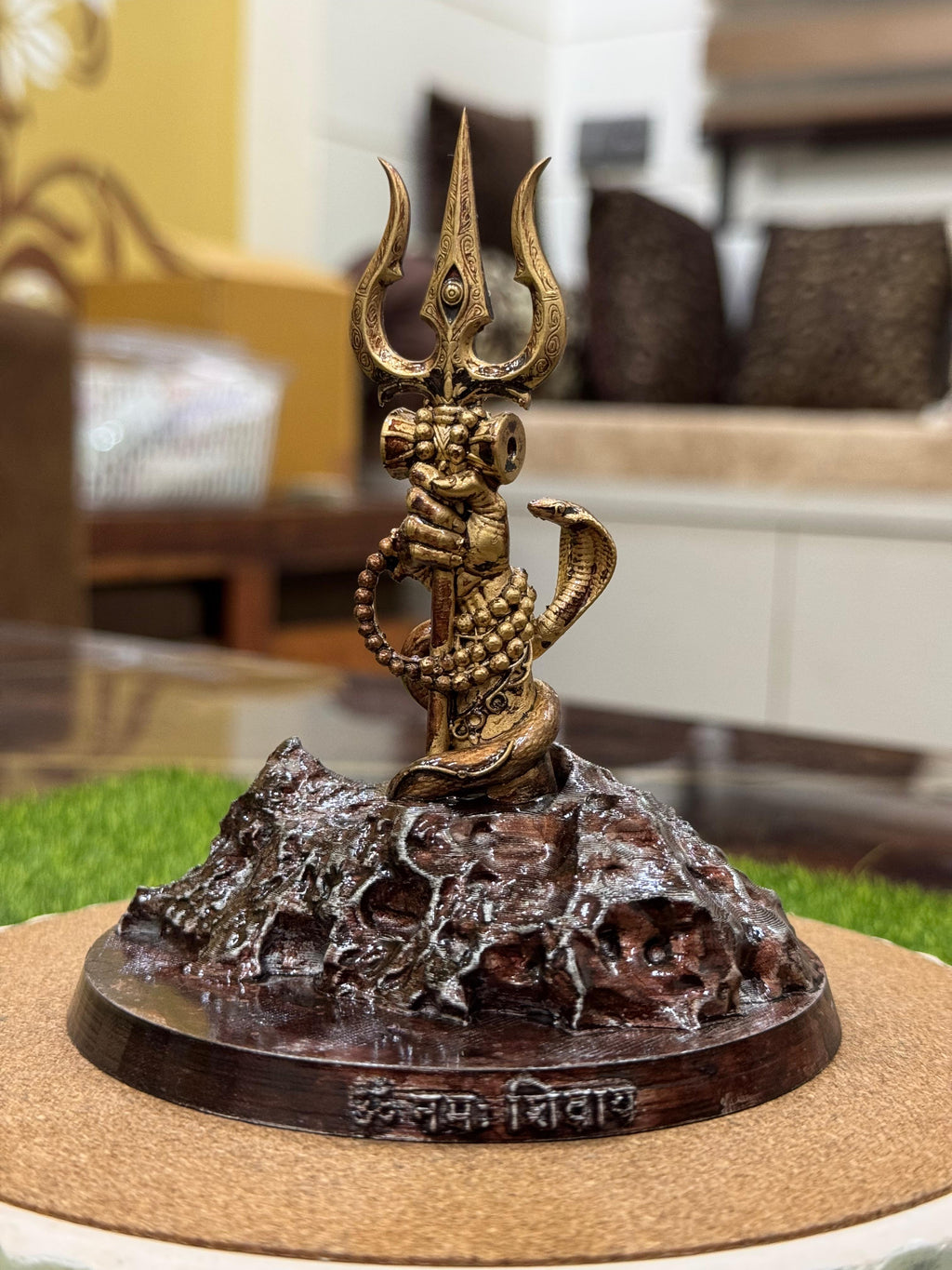 Divine Lord Shiva Trishul Dashboard Idol with Damru & Vasuki – Premium Antique Finish “Om Namah Shivaya” Car Dashboard & Home Décor