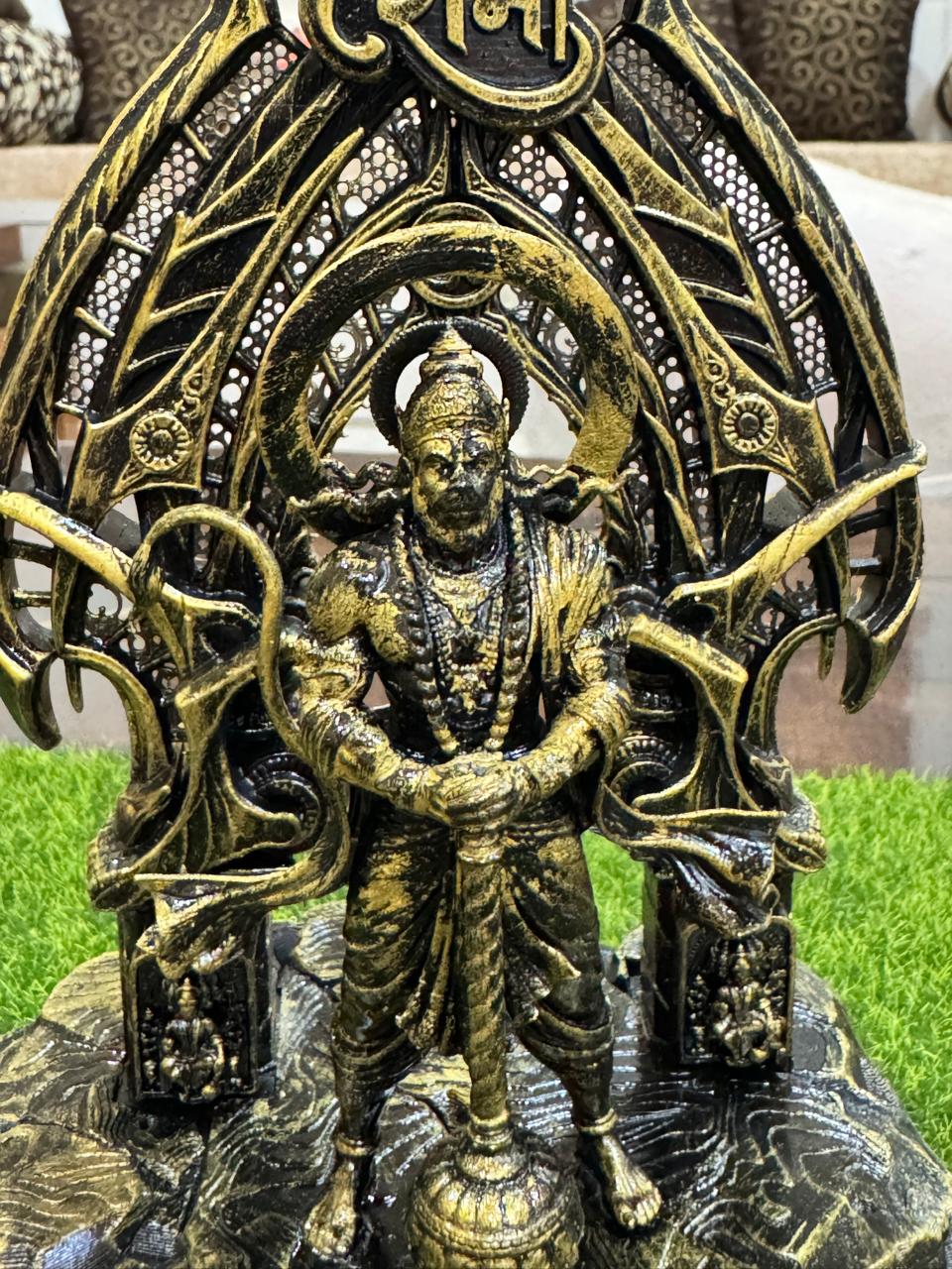 Divine Lord Hanuman Idol with “Jai Shree Ram” Arch – Premium Antique Finish Decorative Murti | Spiritual Home & Office Décor